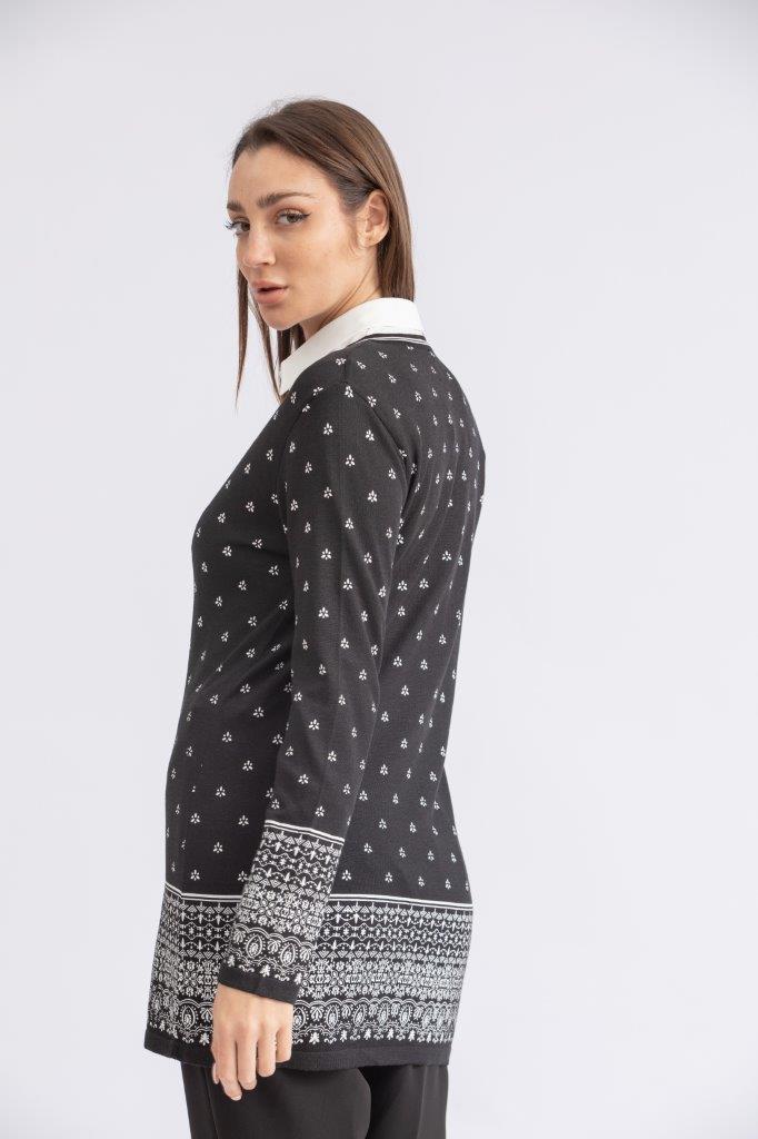 Knitwear blouse