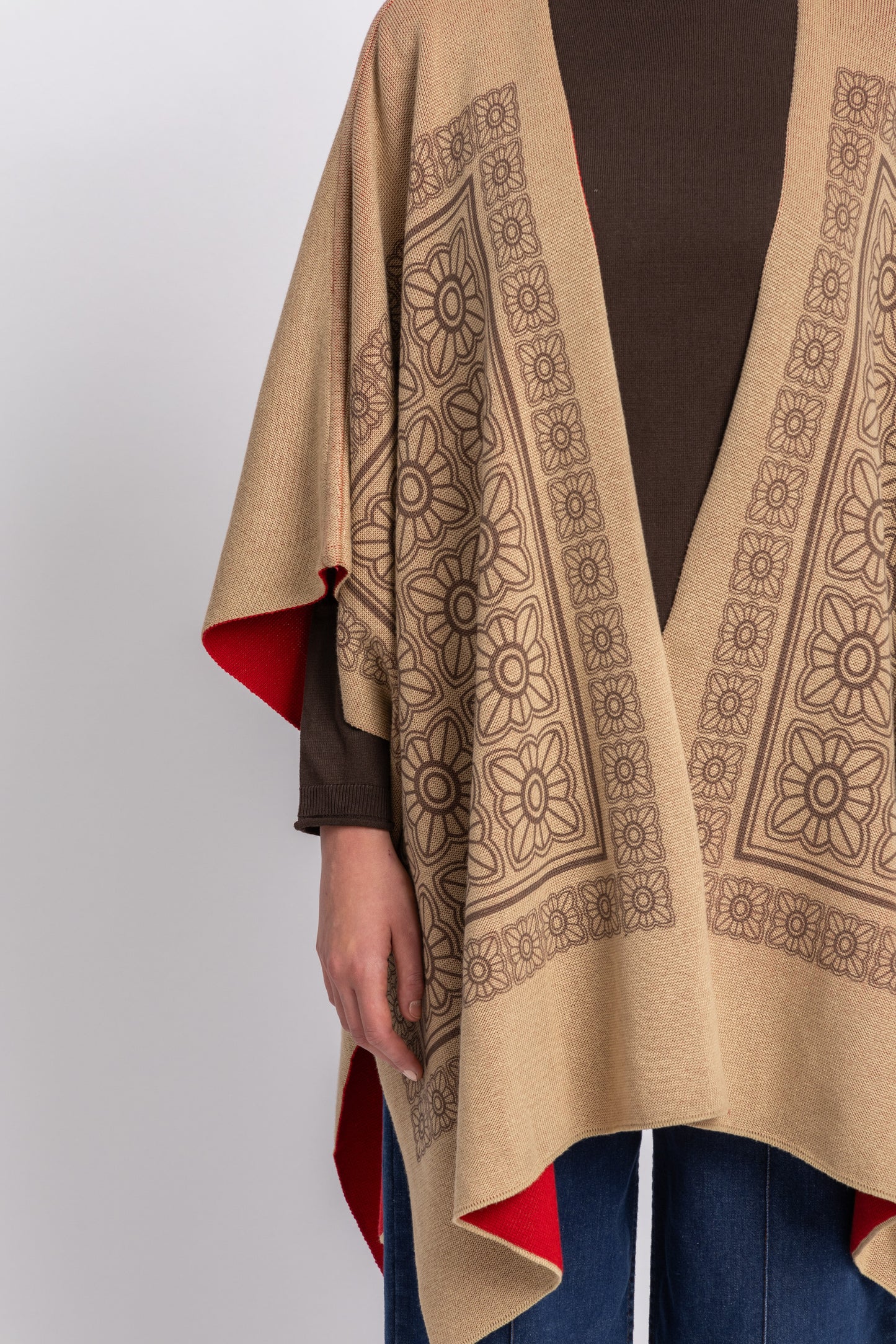 one size knitwear poncho
