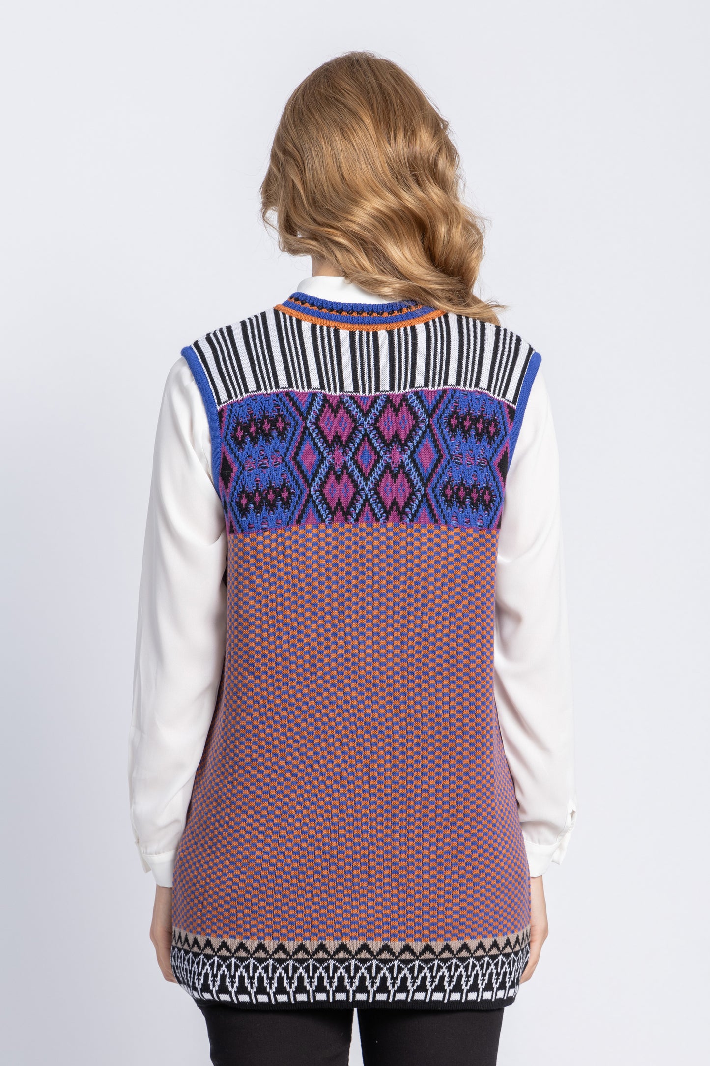knitwear vest