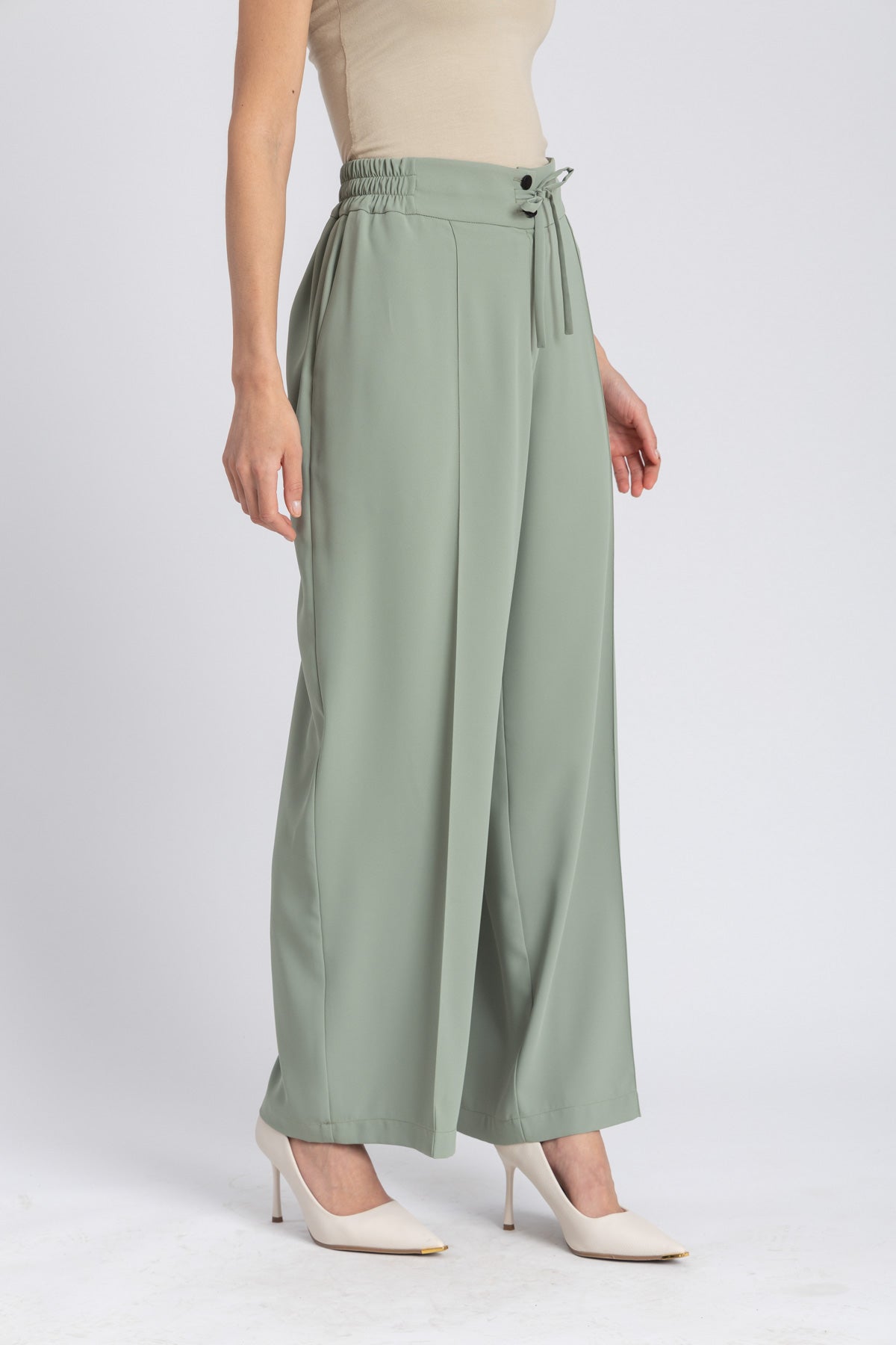 crepe pants