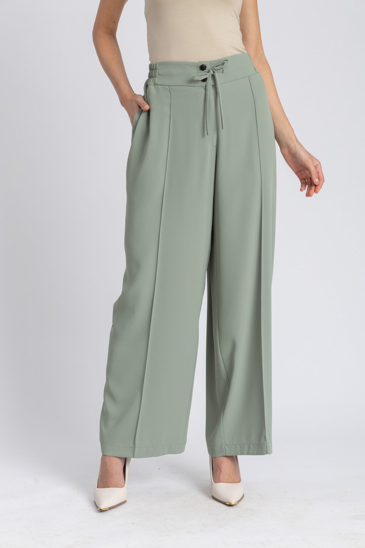 crepe pants