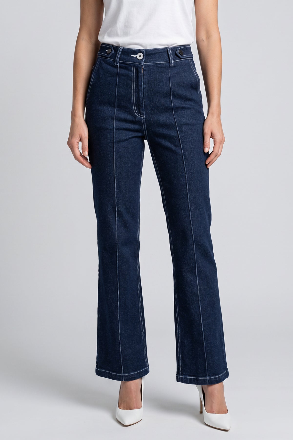 jeans pants