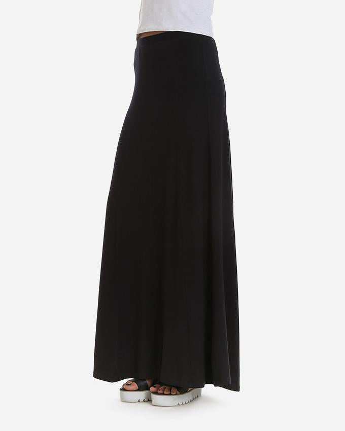 A-line skirt with v-shaped cuts