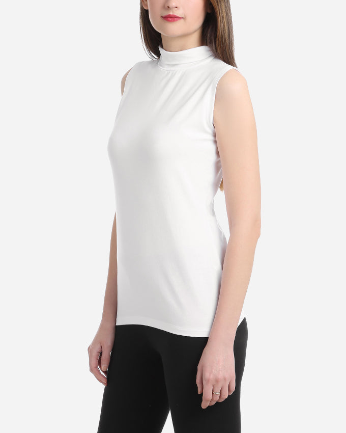 Off-White Top with pleated half-neck