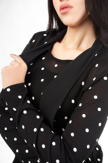 2 PIECES IN 1: KNITWEAR BLOUSE WITH AN ATTACHED CREPE CHIFFON BOW COLLAR