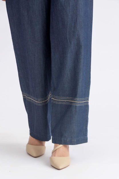 Wide cut light cotton denim pants